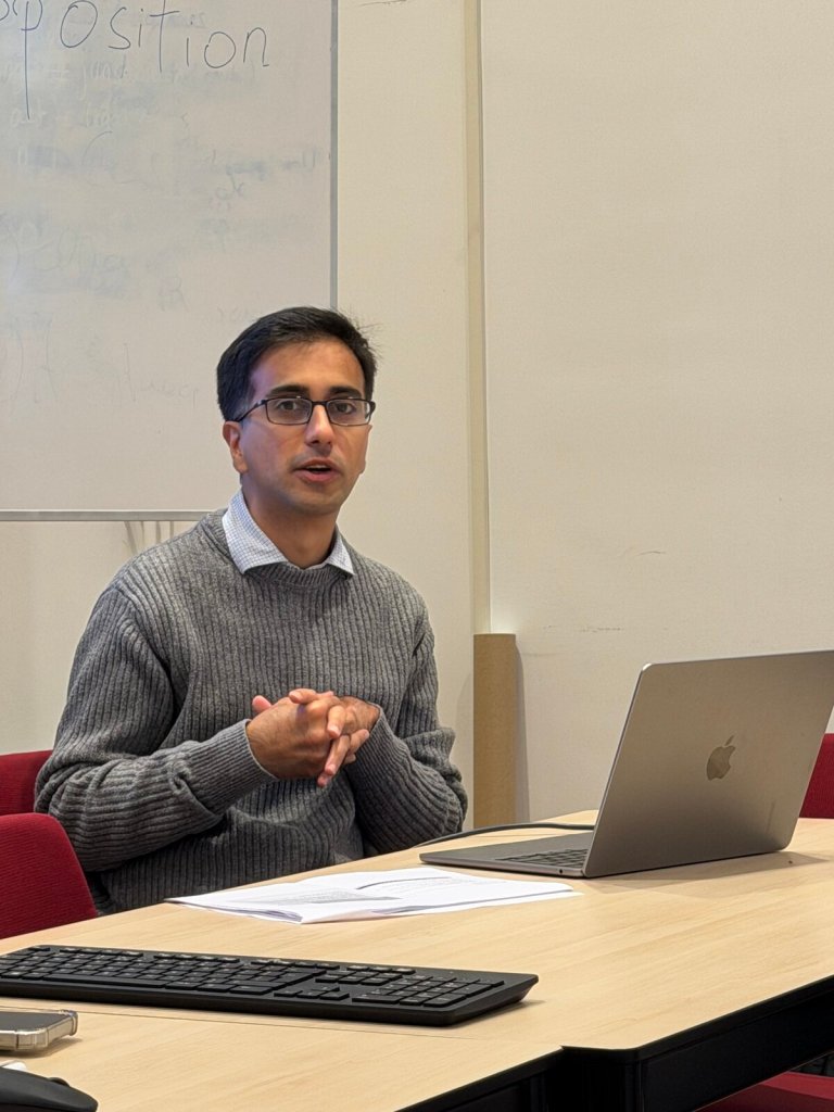 Rohan Nanda presenting BlueLab at MILE’s Learning@Law series